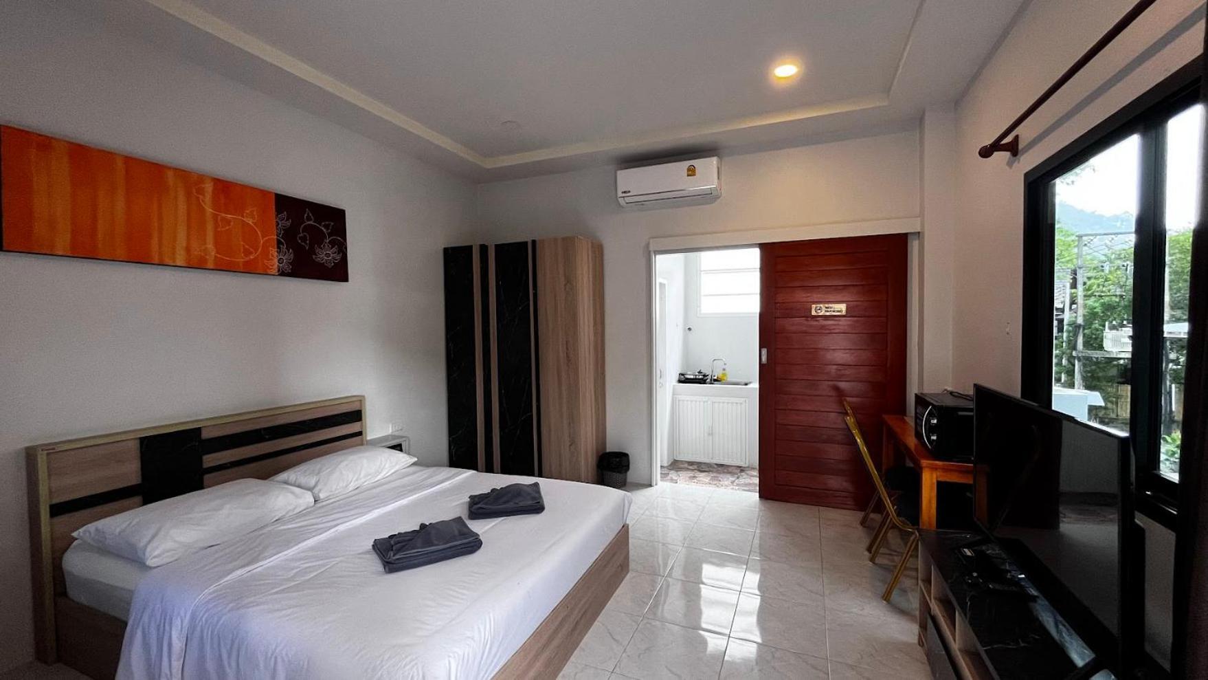 M&N Guesthouse Kata ภายนอก รูปภาพ