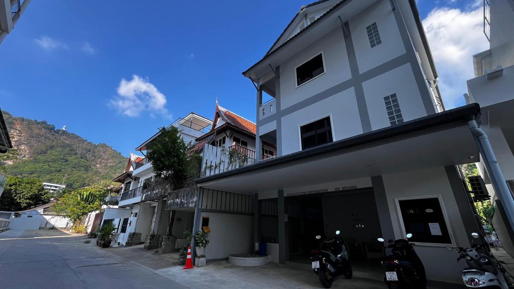 M&N Guesthouse Kata ภายนอก รูปภาพ