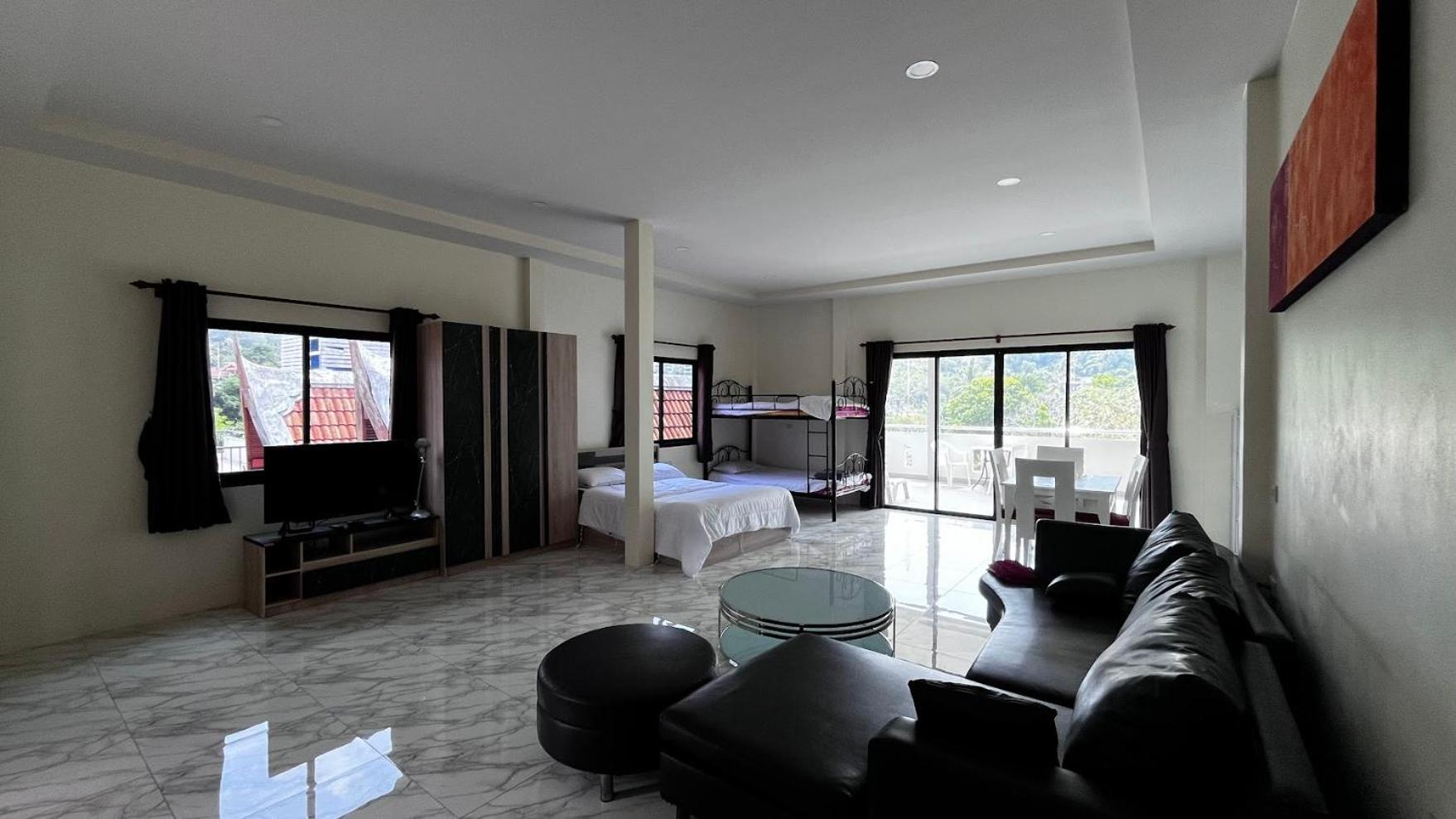 M&N Guesthouse Kata ภายนอก รูปภาพ