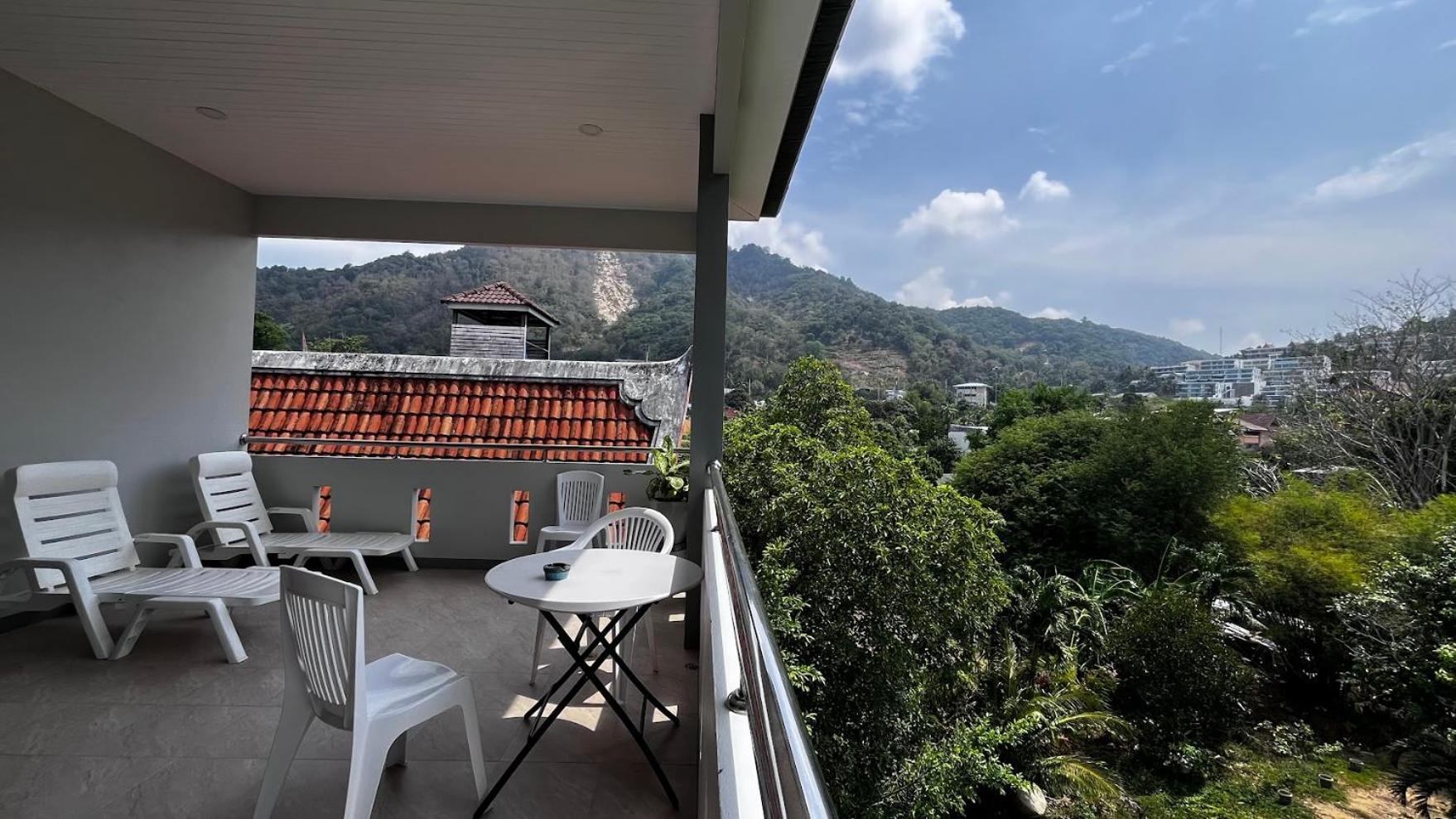 M&N Guesthouse Kata ภายนอก รูปภาพ